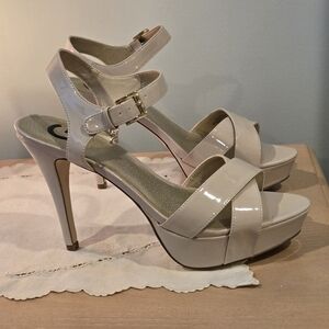 Guess Women's Tan High Heels – Size 10 – Like New